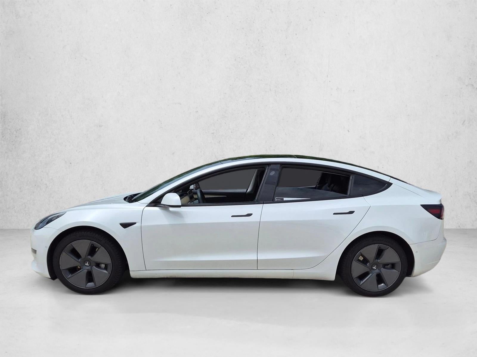 2021 Tesla Model 3 Standard Range Plus RWD