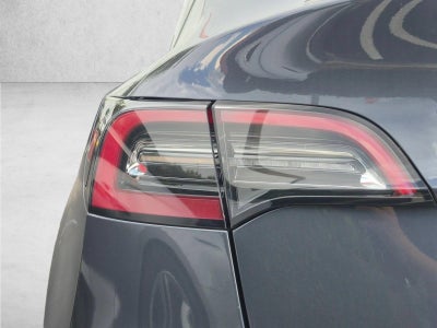 2022 Tesla Model Y Long Range AWD