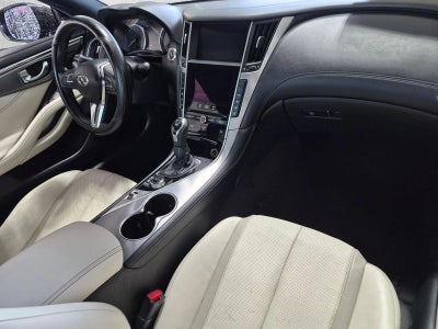2017 INFINITI Q60 3.0t Premium RWD