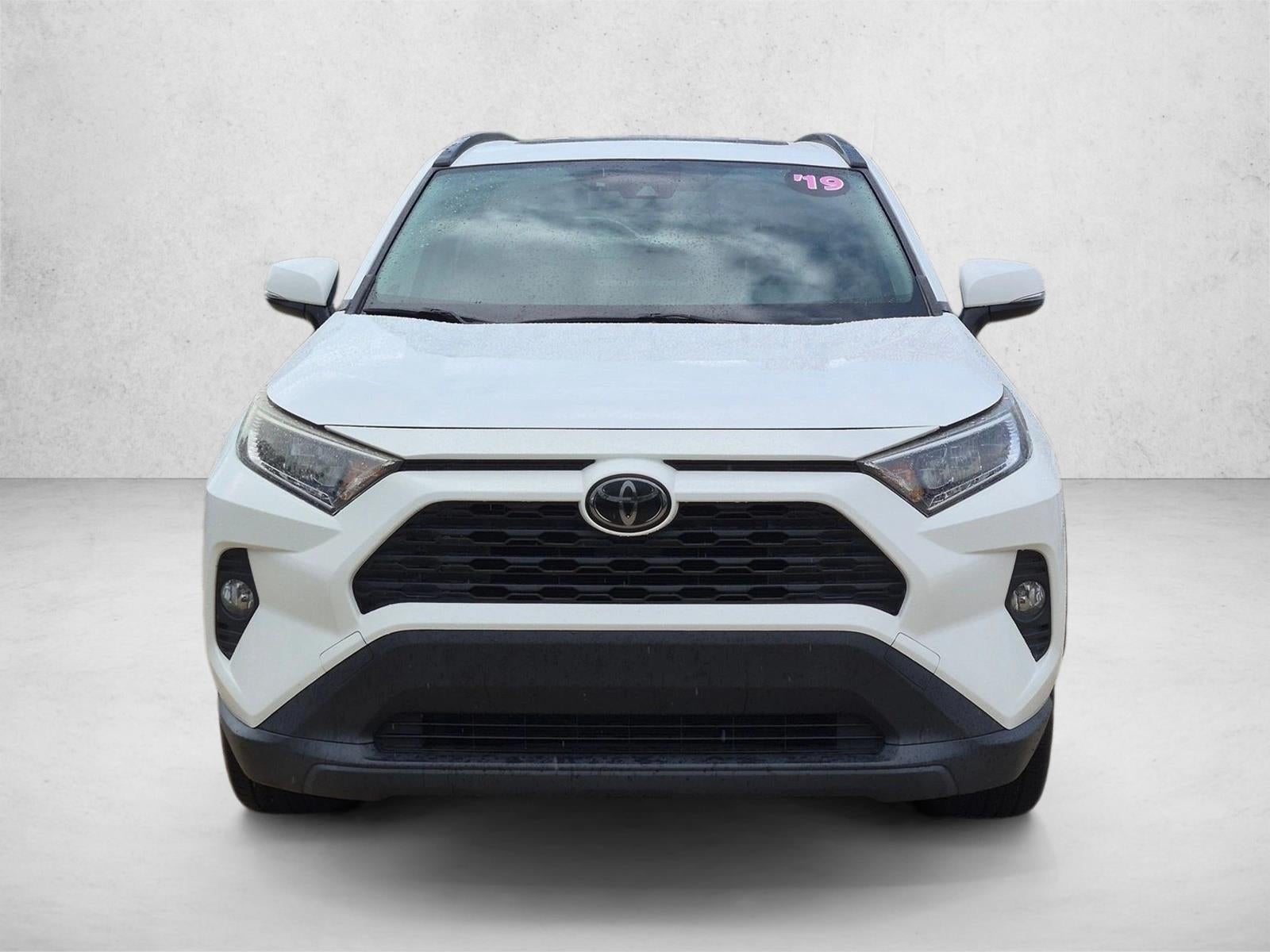 2019 Toyota RAV4 XLE Premium FWD (Natl)
