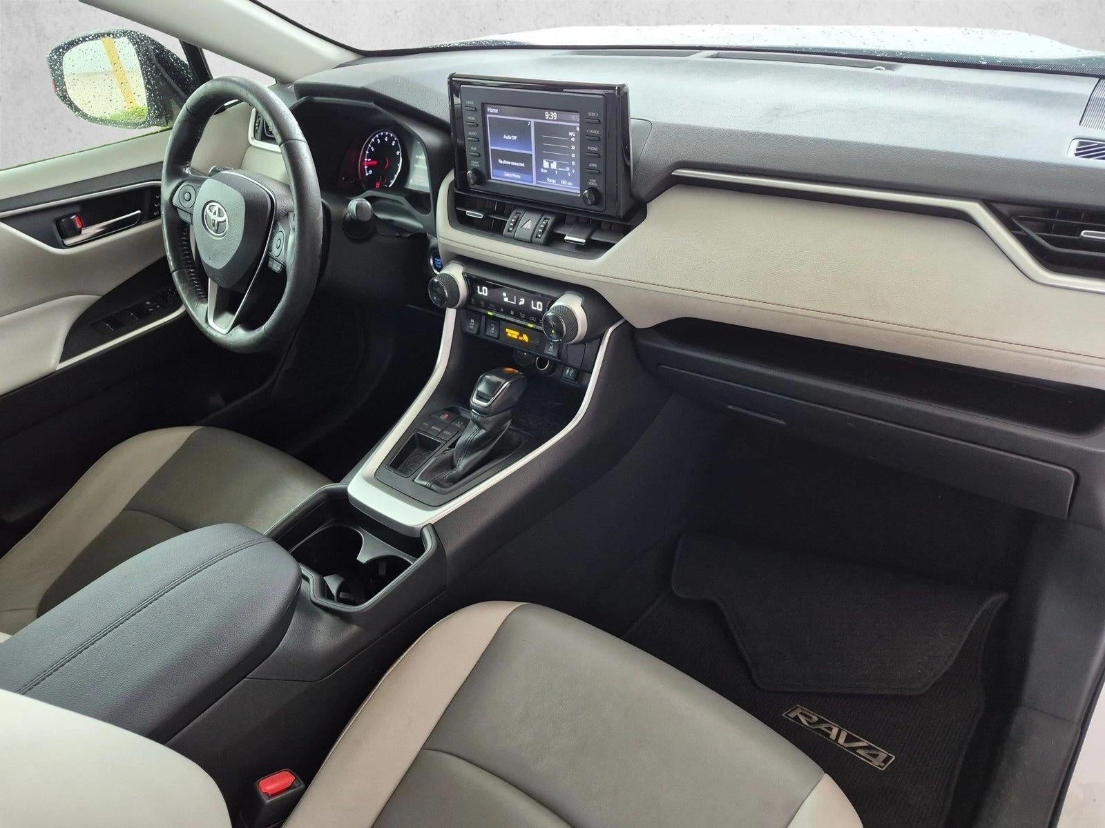2019 Toyota RAV4 XLE Premium FWD (Natl)