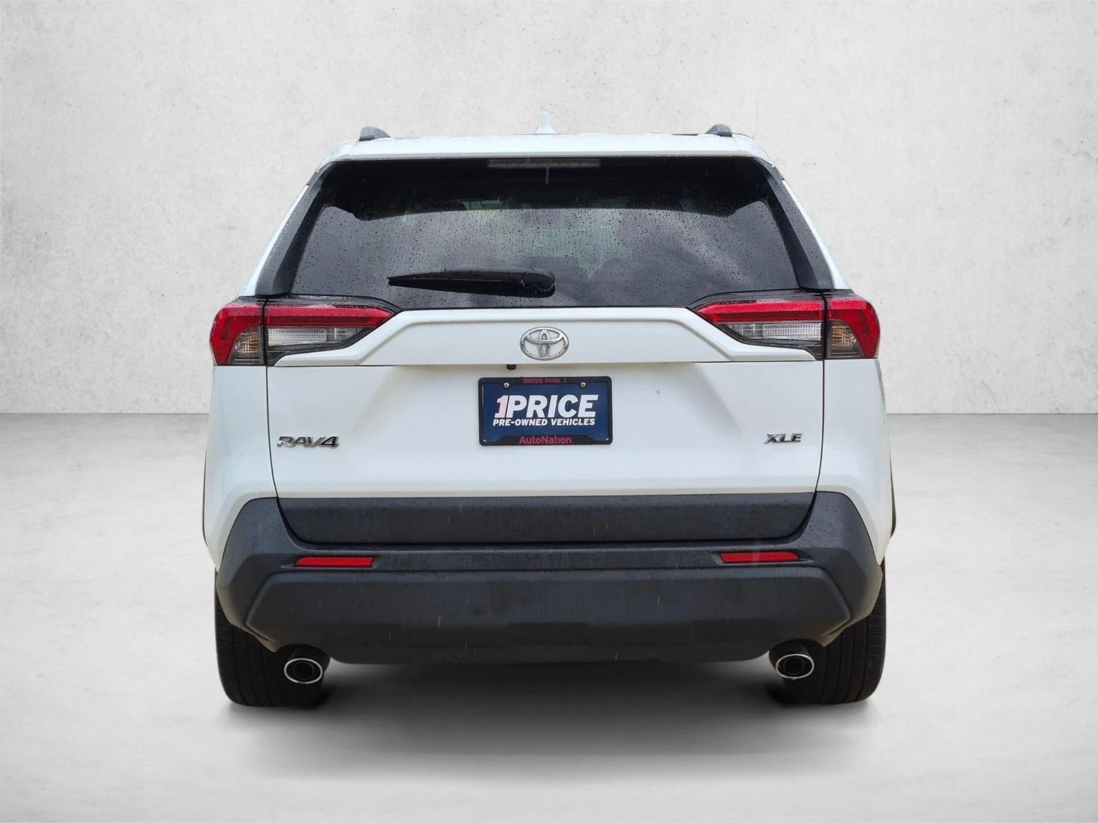 2019 Toyota RAV4 XLE Premium FWD (Natl)