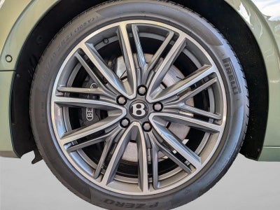 2022 Bentley Flying Spur Hybrid Sedan