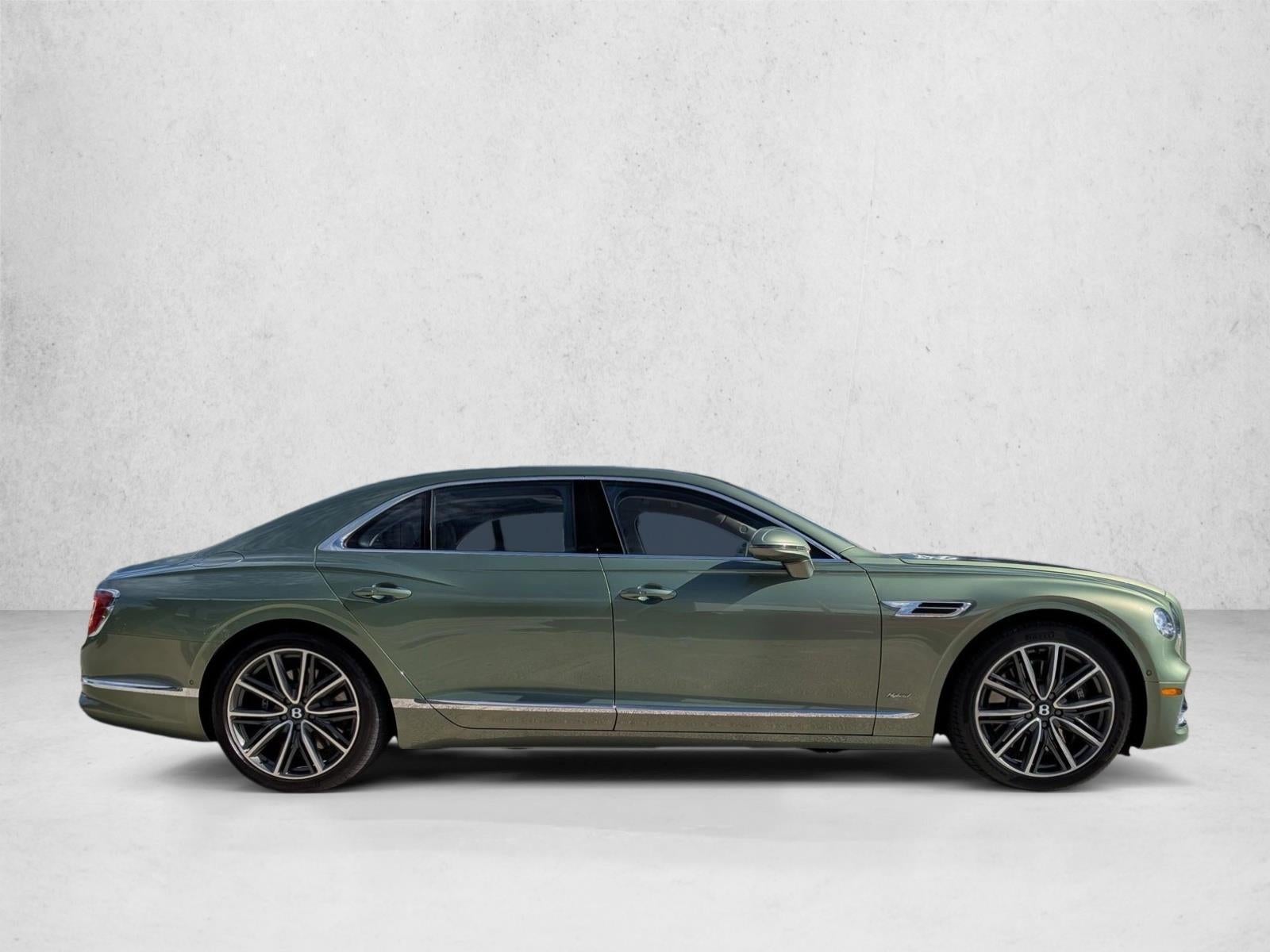 2022 Bentley Flying Spur Hybrid Sedan