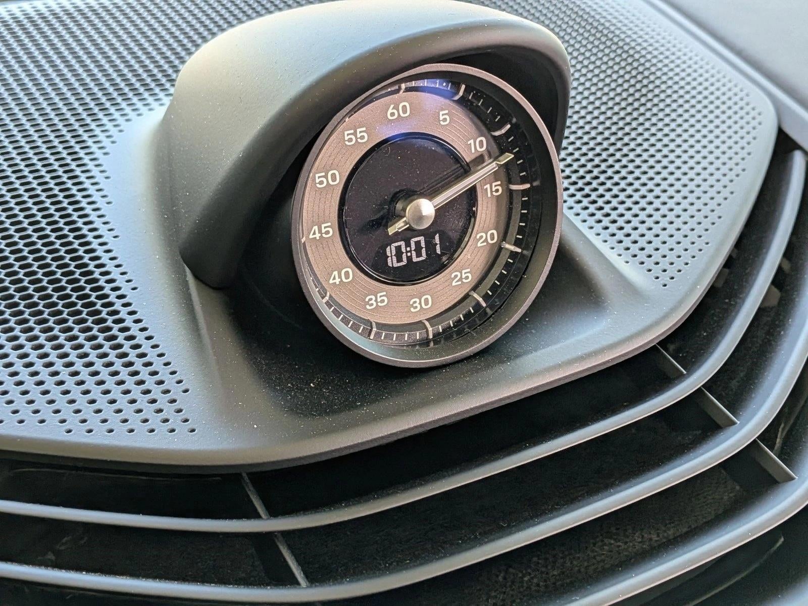 2025 Porsche Taycan Turbo S AWD