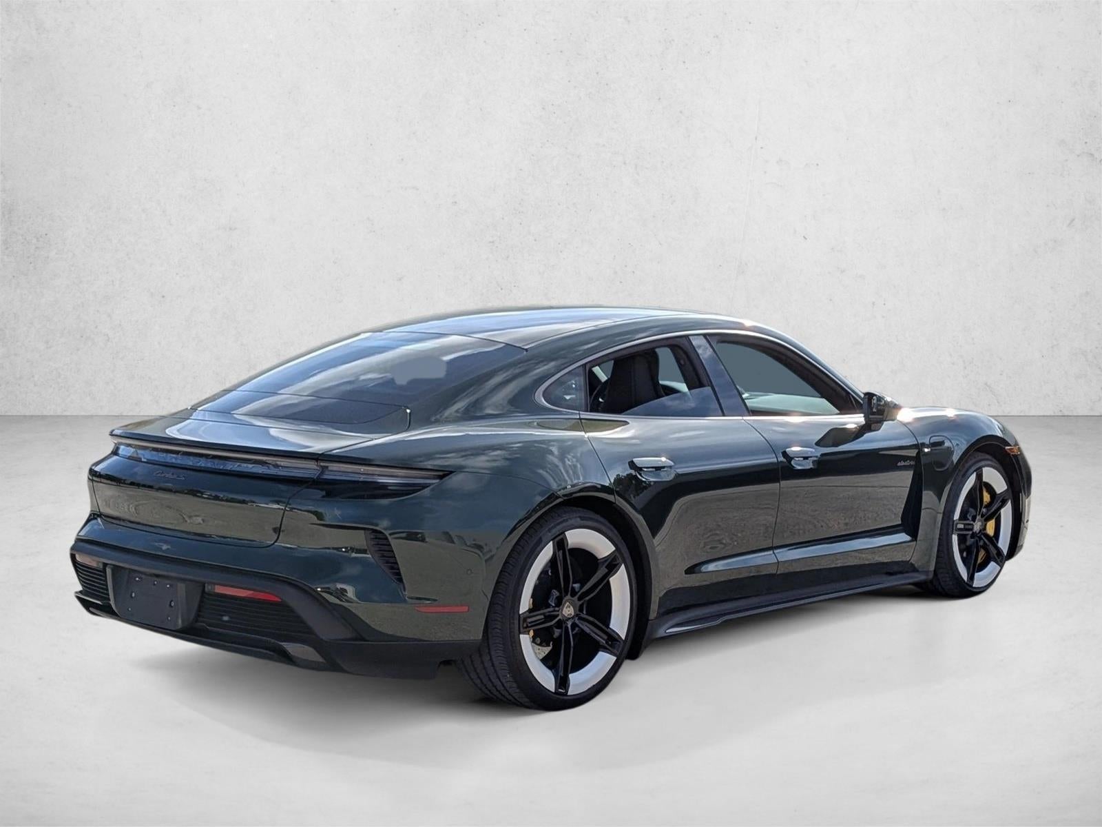 2025 Porsche Taycan Turbo S AWD