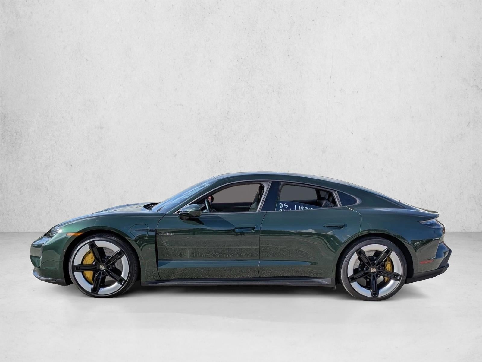 2025 Porsche Taycan Turbo S AWD