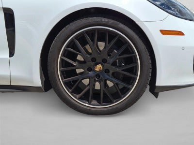 2022 Porsche Panamera 4 Platinum Edition AWD