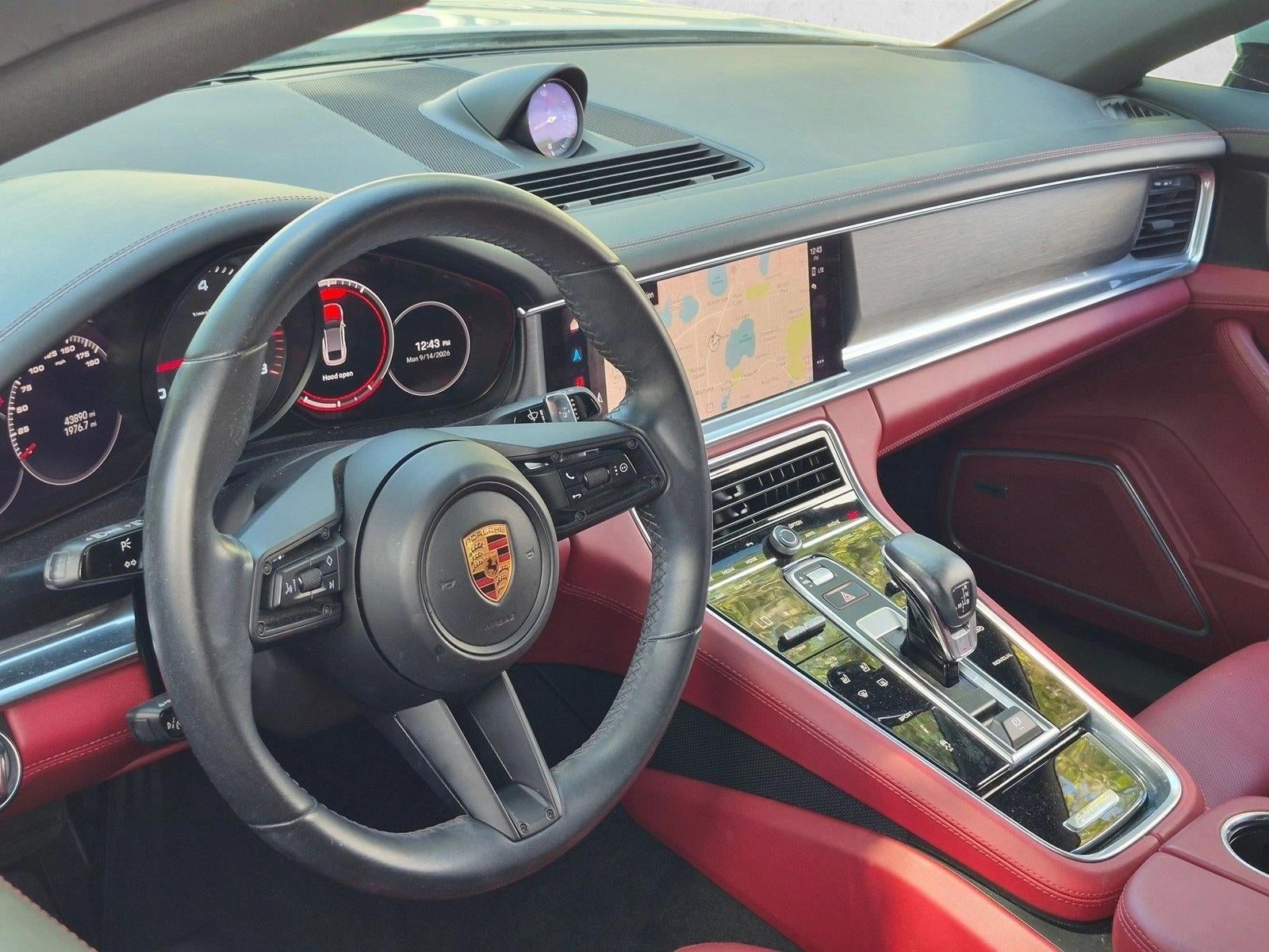 2022 Porsche Panamera 4 Platinum Edition AWD