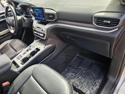 2023 Ford Explorer XLT RWD