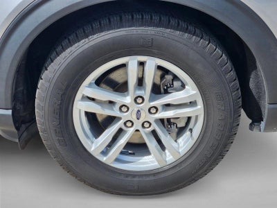 2023 Ford Explorer XLT RWD