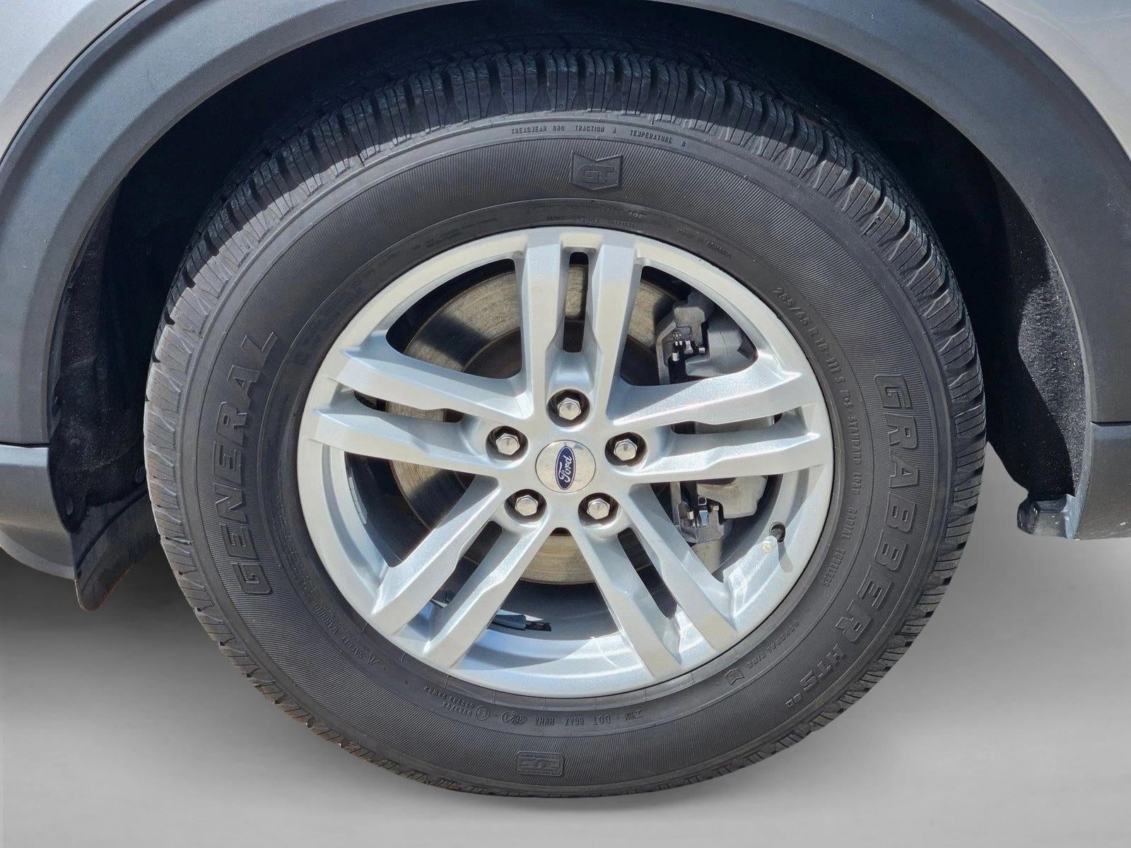 2023 Ford Explorer XLT RWD