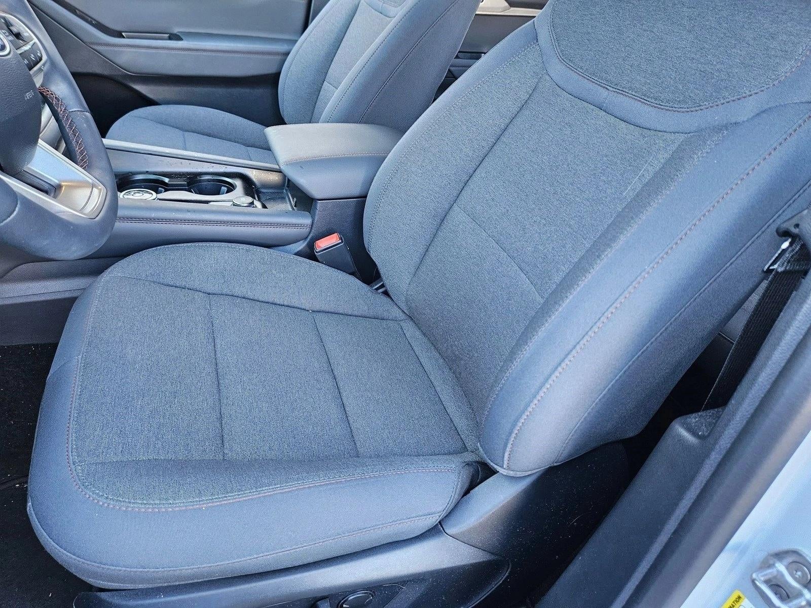 2025 Ford Explorer Active RWD