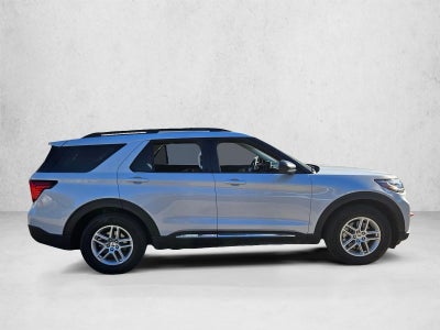 2025 Ford Explorer Active RWD