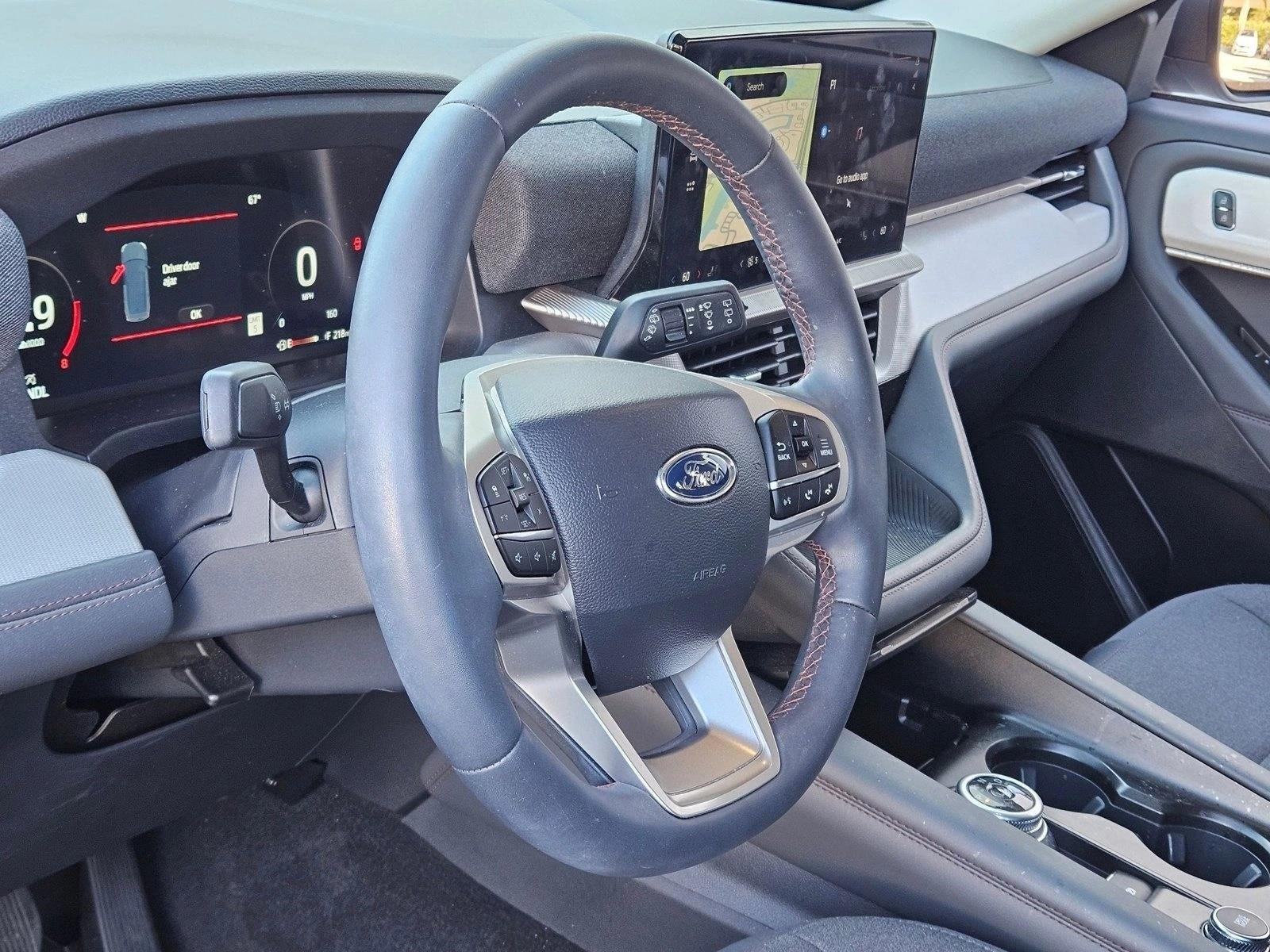 2025 Ford Explorer Active RWD