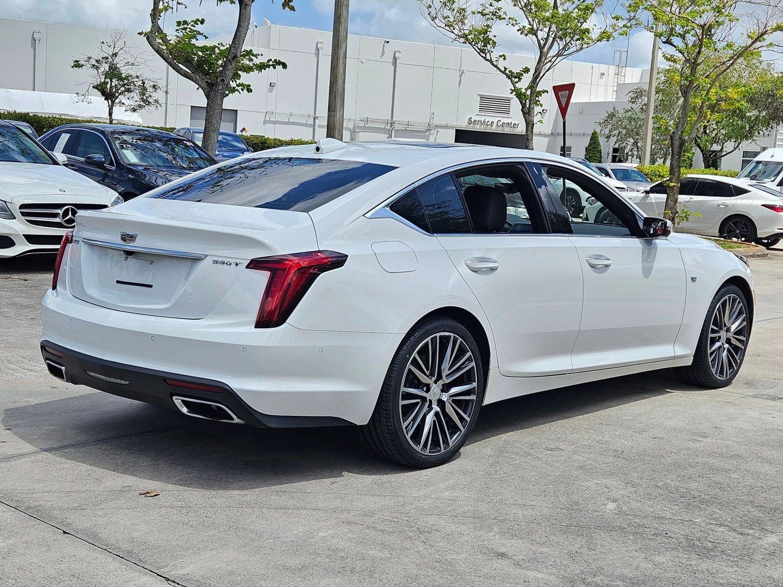 2024 Cadillac CT5 4dr Sdn Premium Luxury