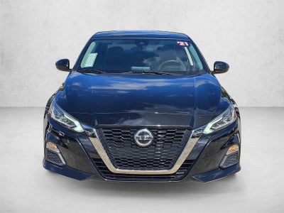 2021 Nissan Altima 2.5 SR Sedan