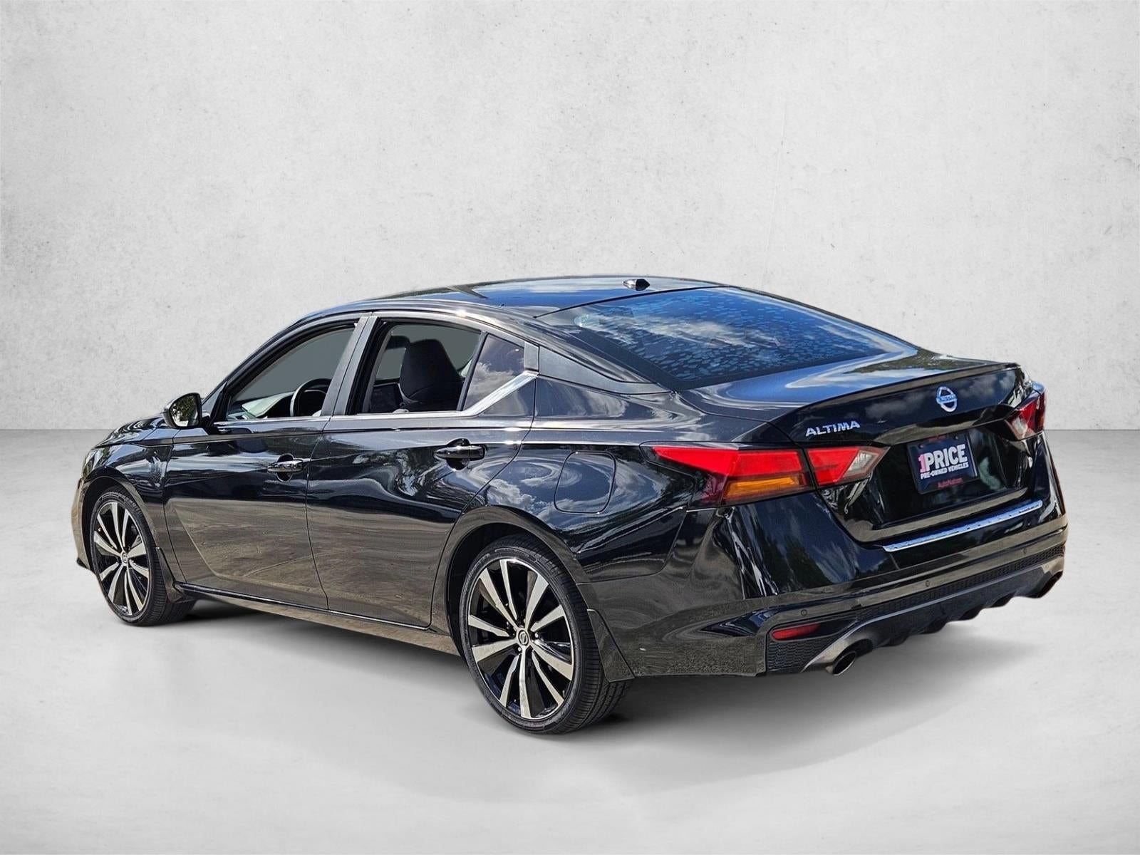 2021 Nissan Altima 2.5 SR Sedan