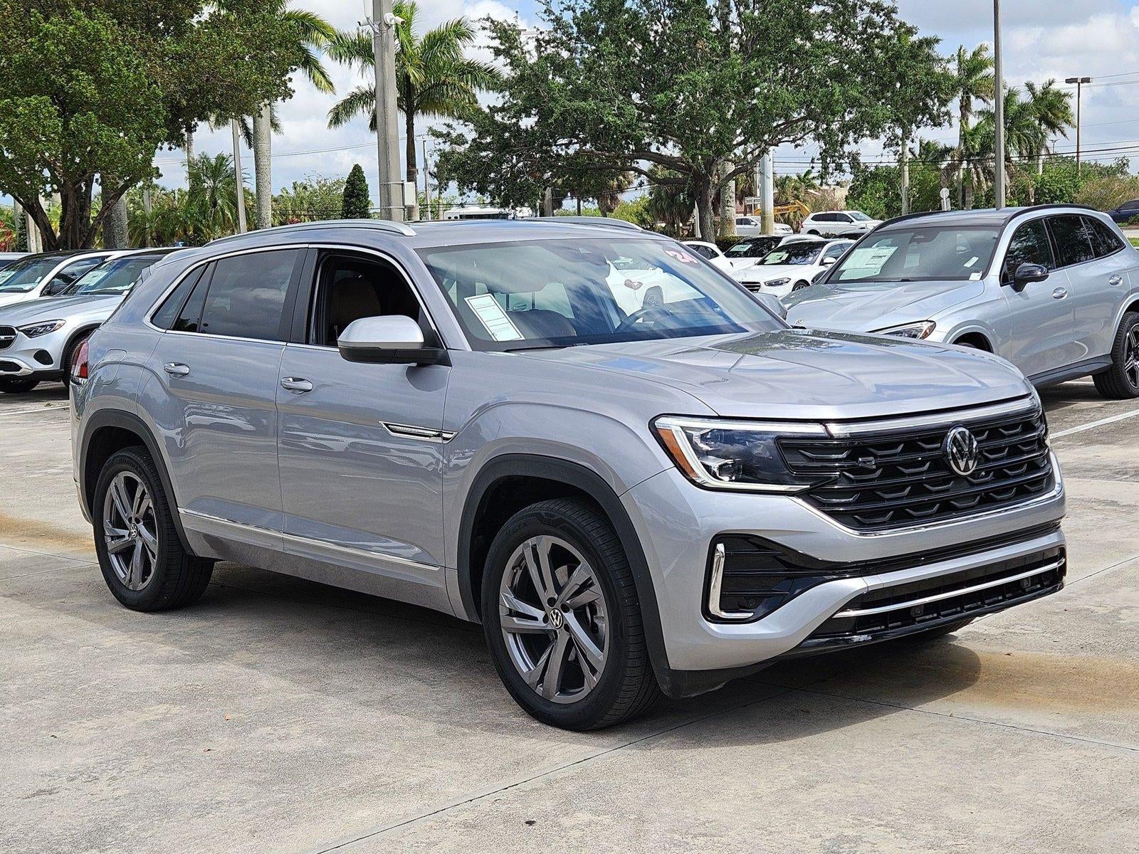 2024 Volkswagen Atlas Cross Sport 2.0T SEL R-Line 4MOTION
