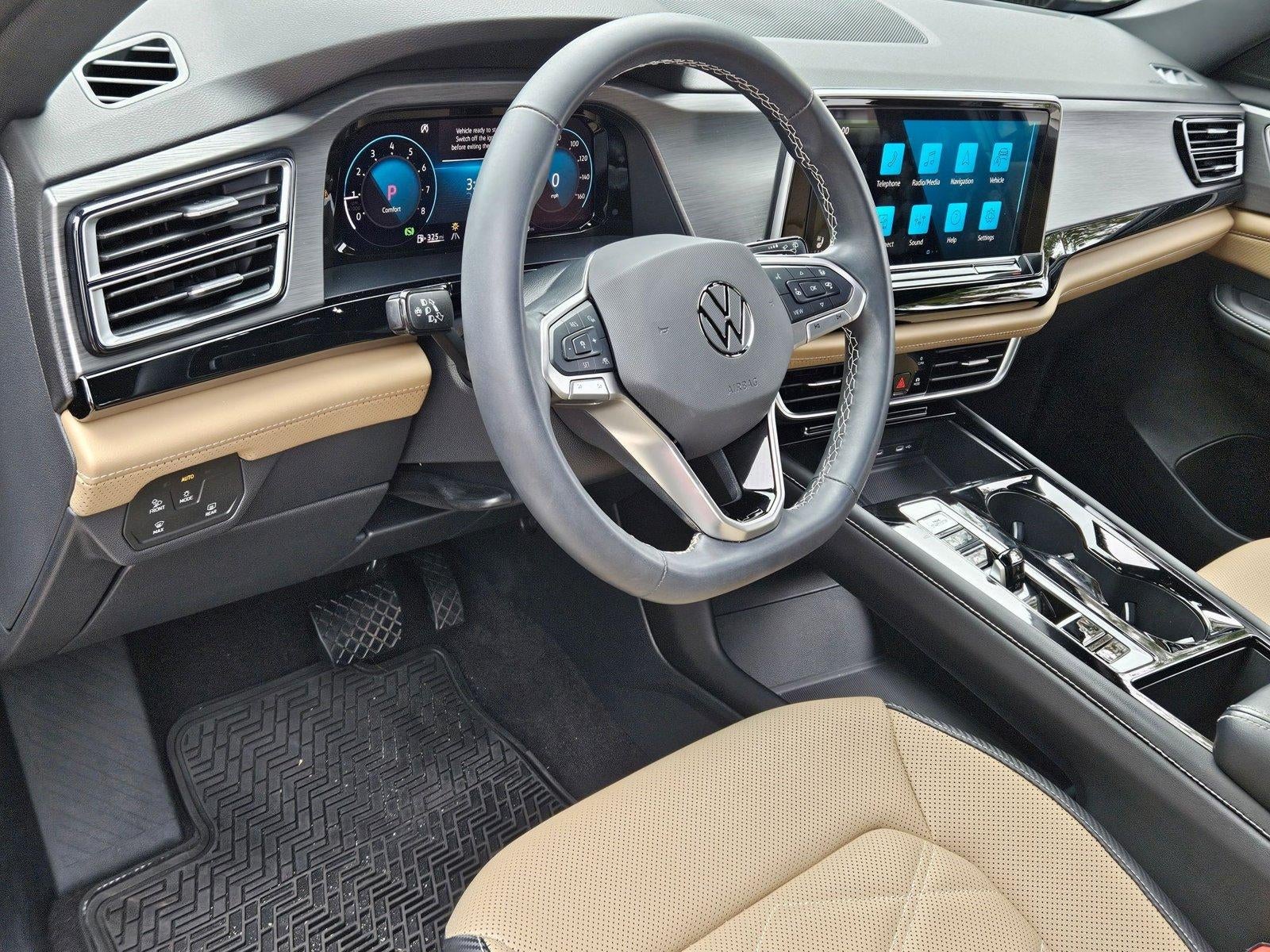 2024 Volkswagen Atlas Cross Sport 2.0T SE w/Technology FWD