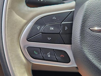 2018 Chrysler Pacifica Hybrid Limited FWD