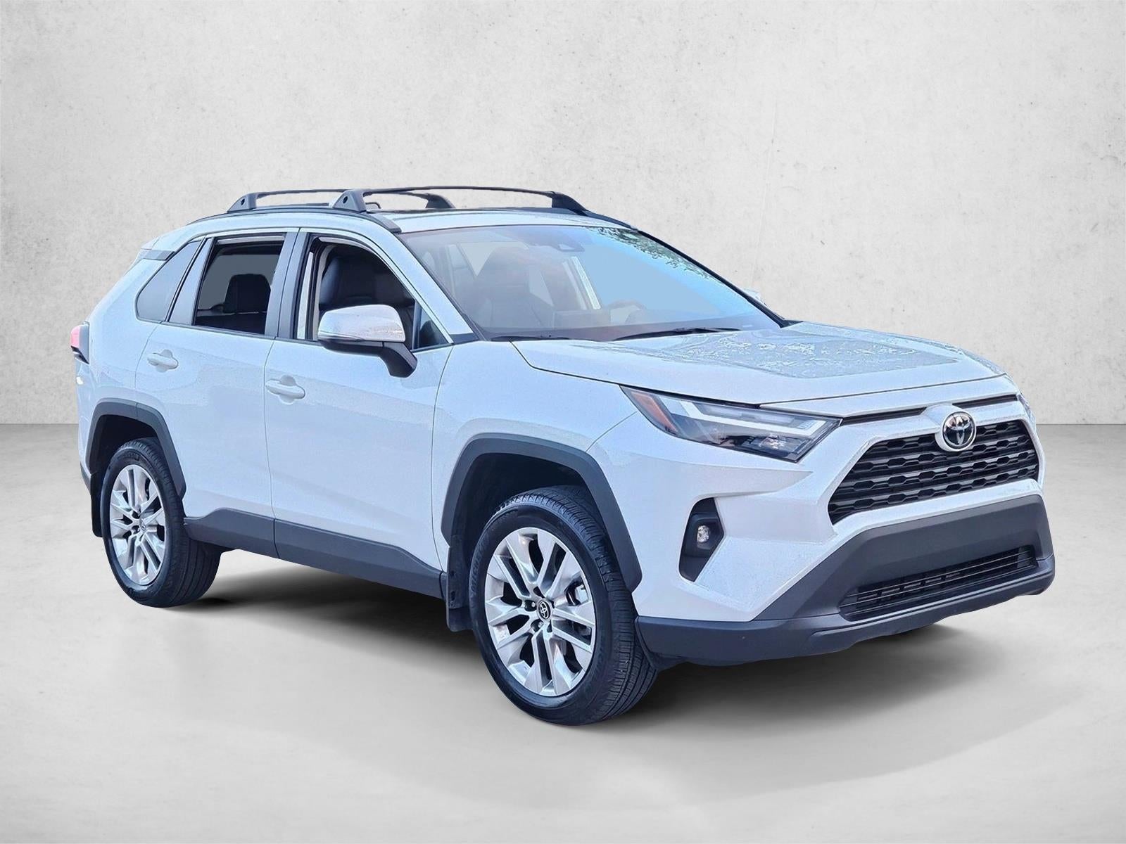 2025 Toyota RAV4 XLE Premium FWD (Natl)