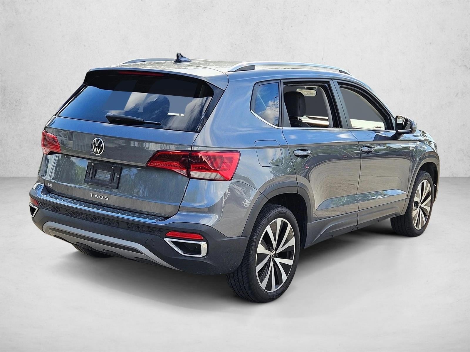 2022 Volkswagen Taos SE FWD
