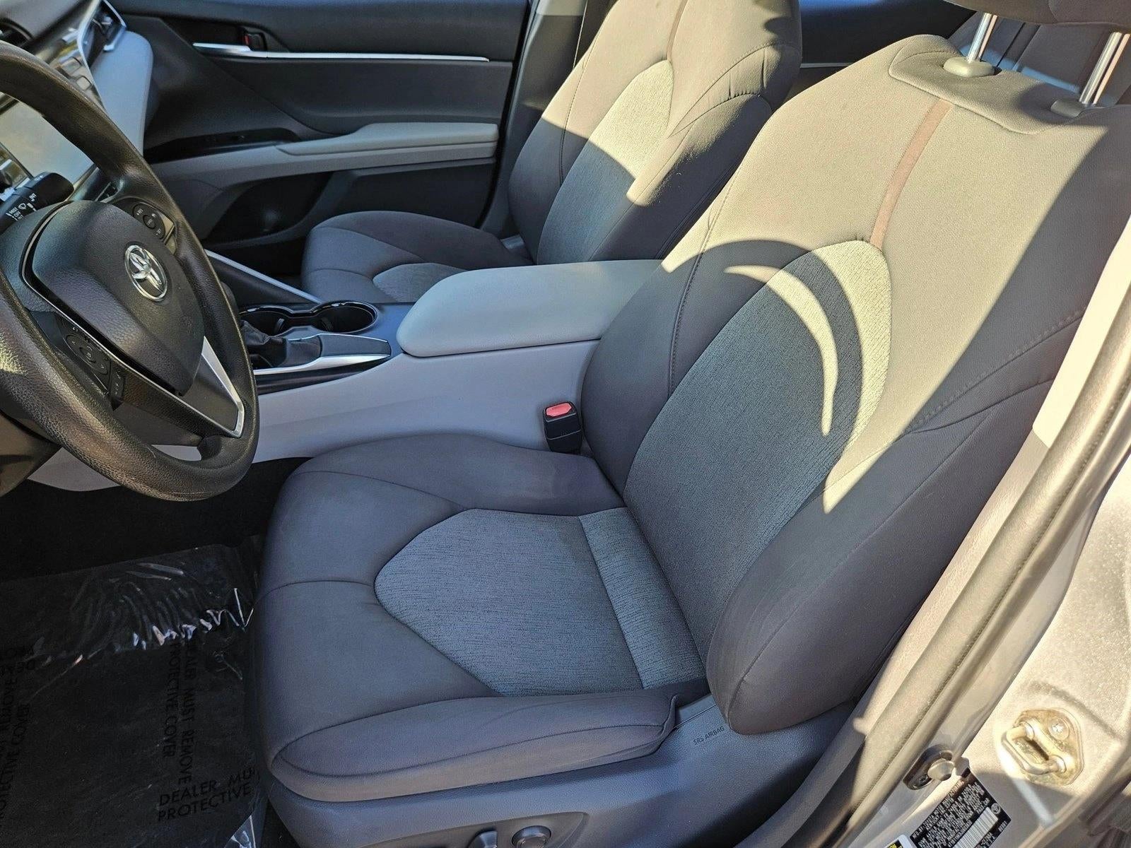 2018 Toyota Camry LE Auto (SE)