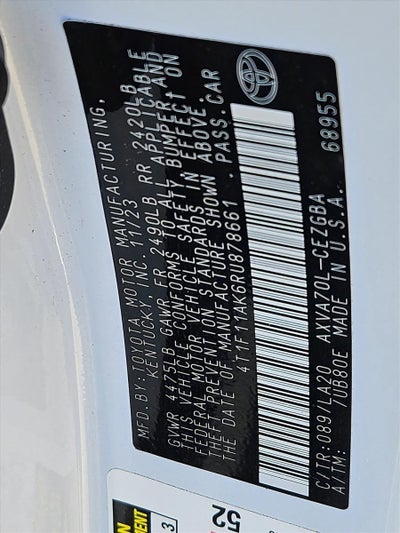 2024 Toyota Camry XLE Auto (SE)