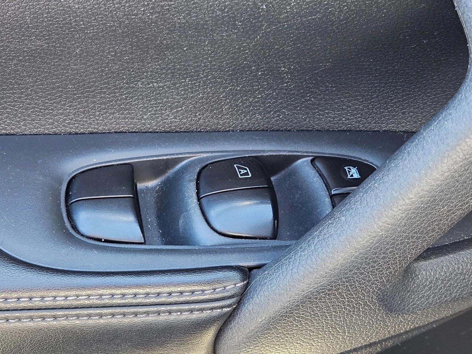 2017 Nissan Rogue AWD SV