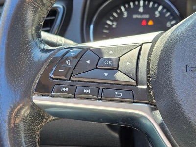 2017 Nissan Rogue AWD SV