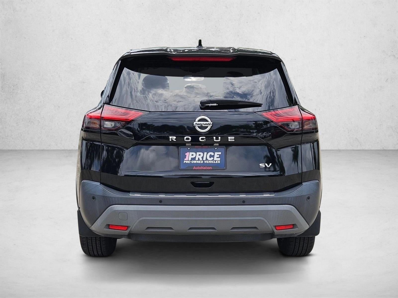 2021 Nissan Rogue FWD SV
