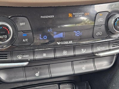 2020 Hyundai SANTA FE SEL 2.4L Auto FWD