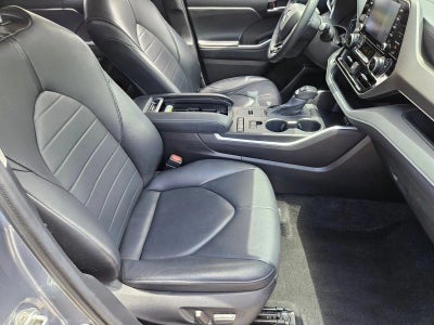2020 Toyota Highlander XLE FWD (Natl)