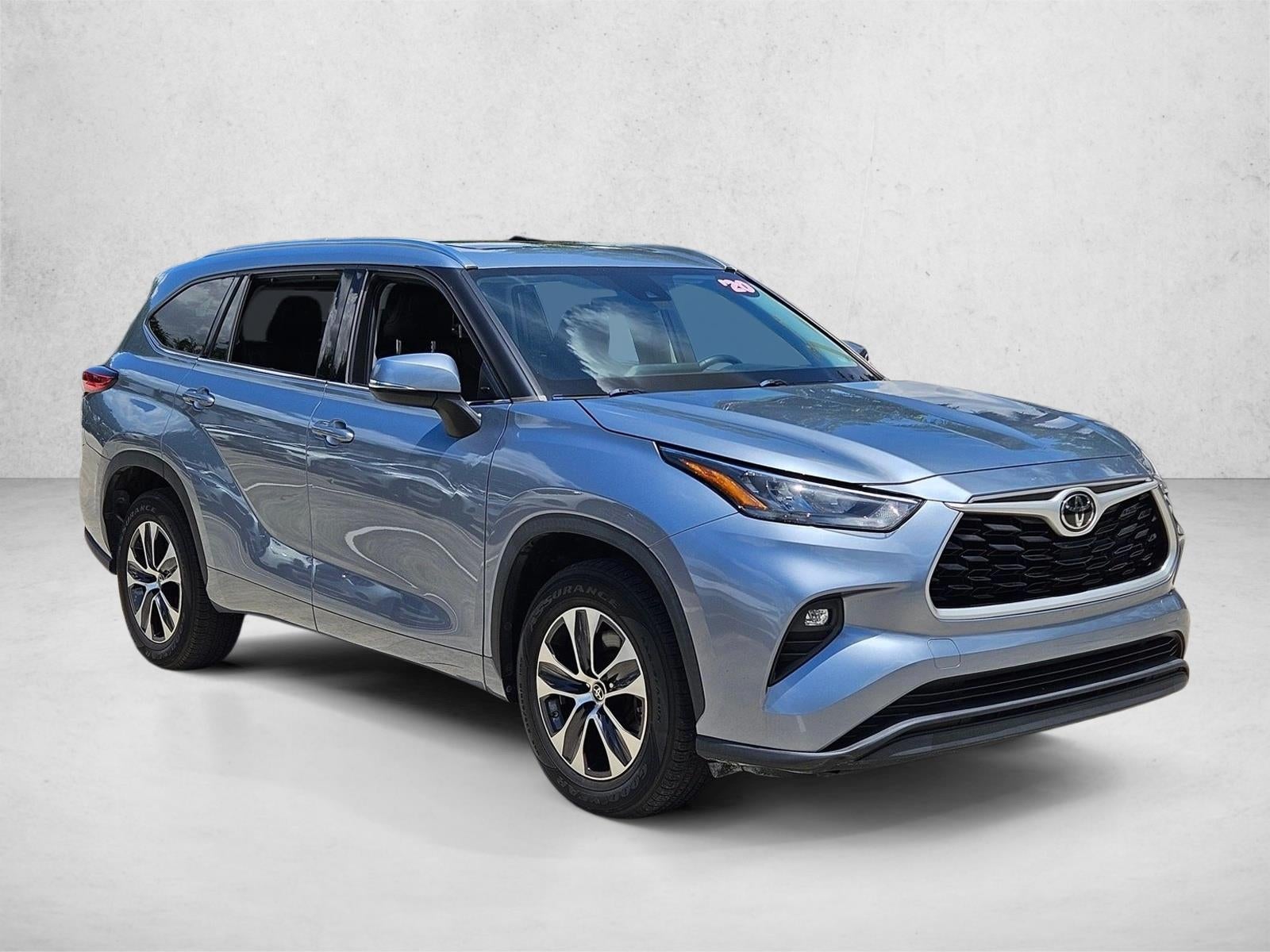 2020 Toyota Highlander XLE FWD (Natl)