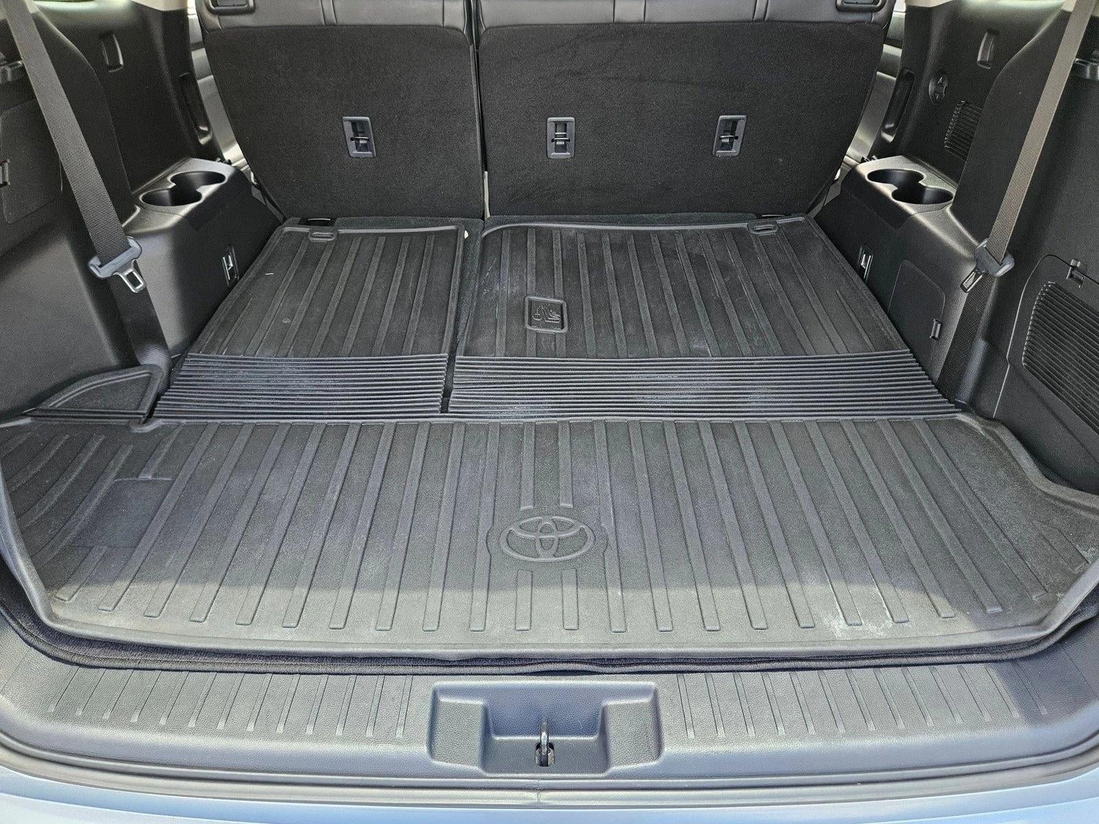 2020 Toyota Highlander XLE FWD (Natl)