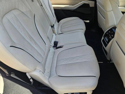 2020 BMW X7 xDrive40i Sports Activity Vehicle