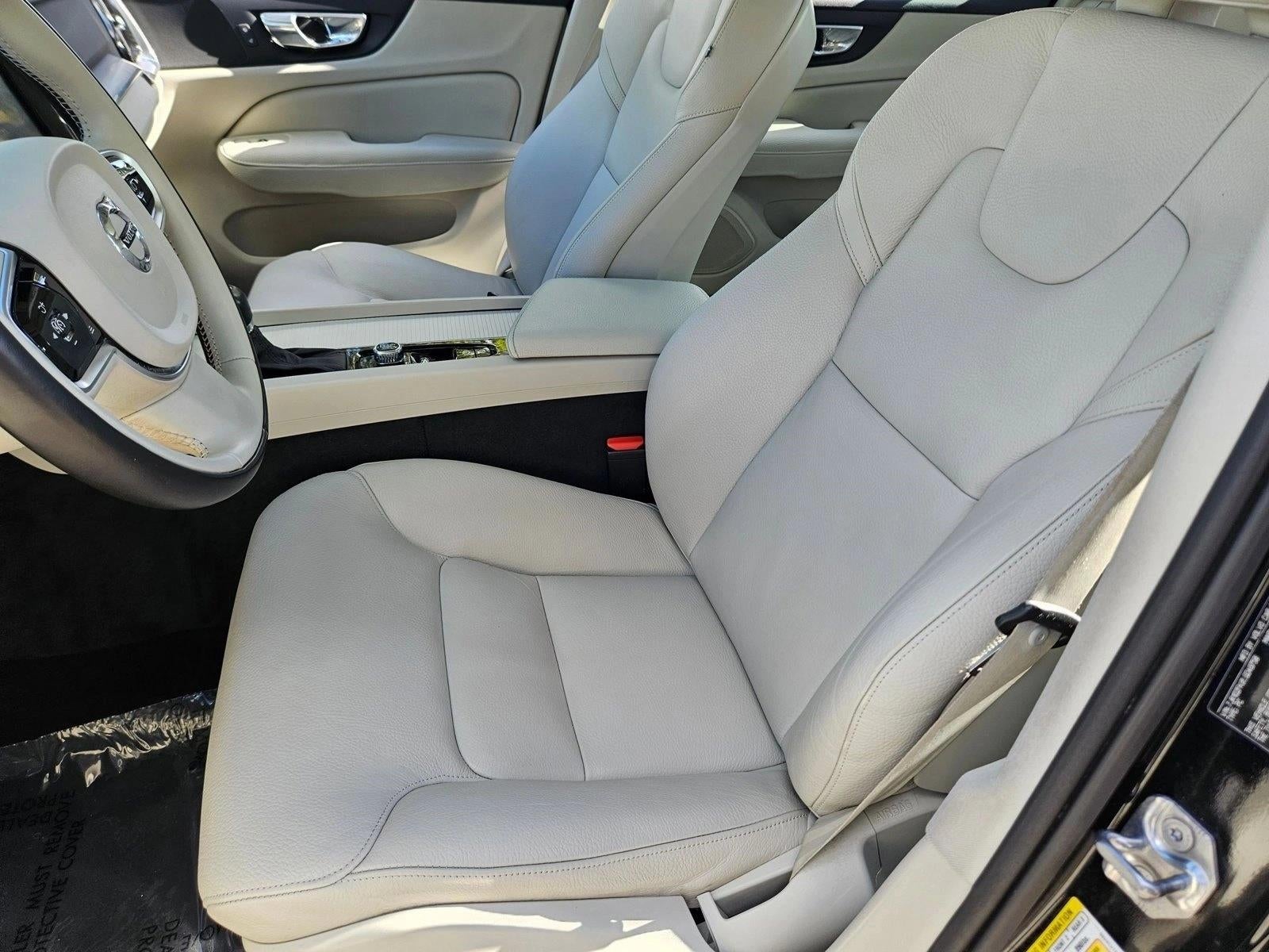 2020 Volvo S60 T5 FWD Momentum