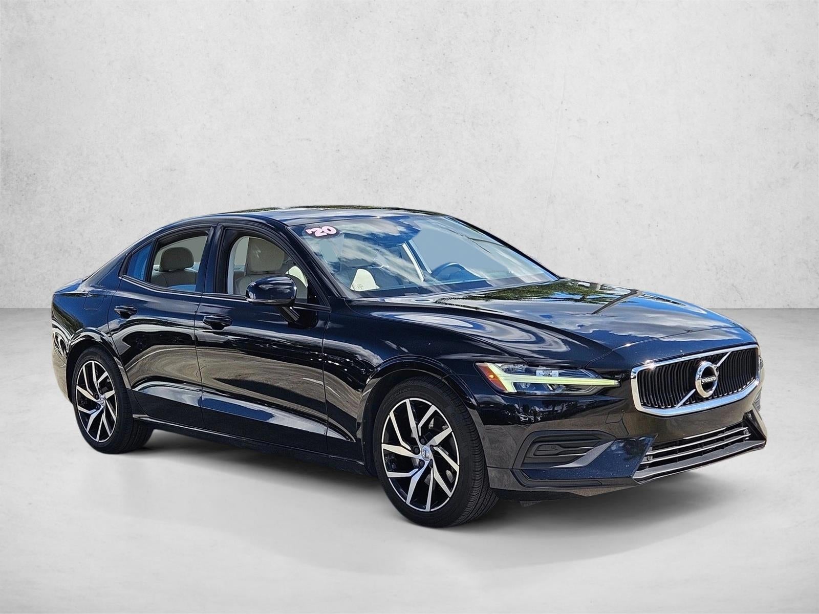 2020 Volvo S60 T5 FWD Momentum