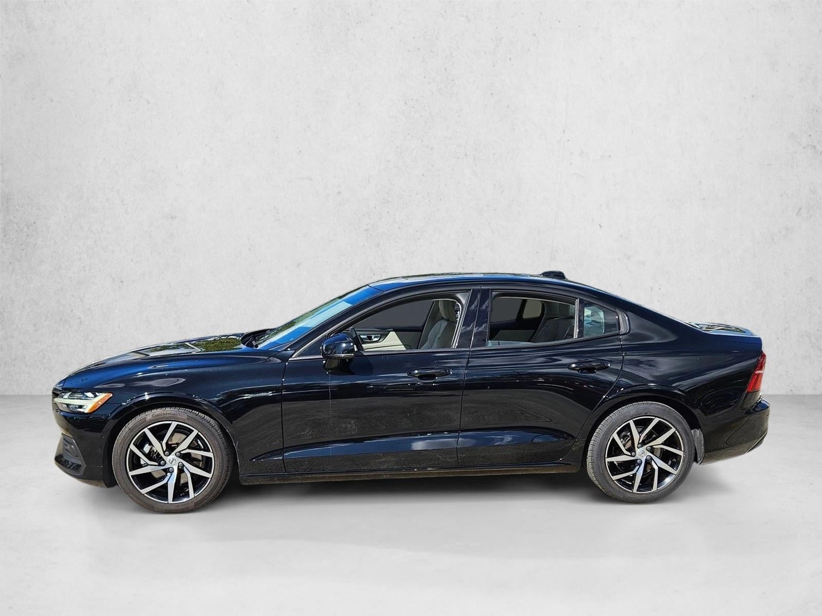 2020 Volvo S60 T5 FWD Momentum