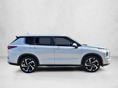 2023 Mitsubishi Outlander SE Special Edition FWD
