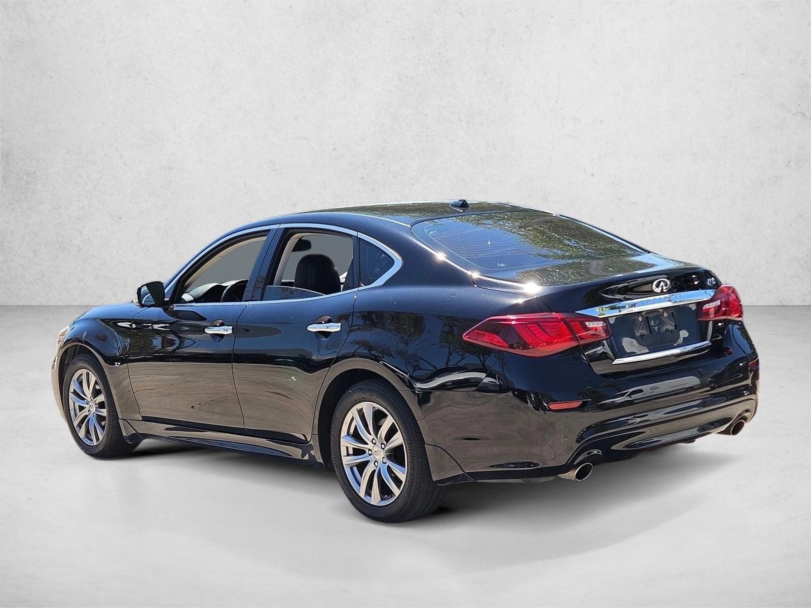 2015 INFINITI Q70 3.7