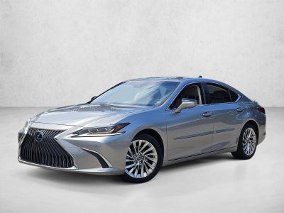 2019 Lexus ES 300h Luxury FWD