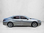 2019 Lexus ES 300h Luxury FWD