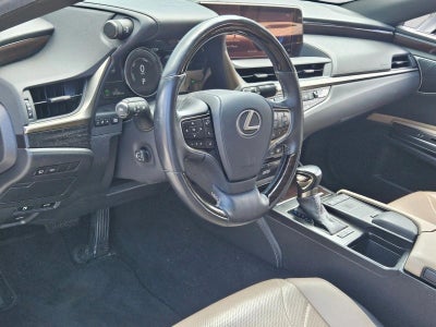 2019 Lexus ES 300h Luxury FWD
