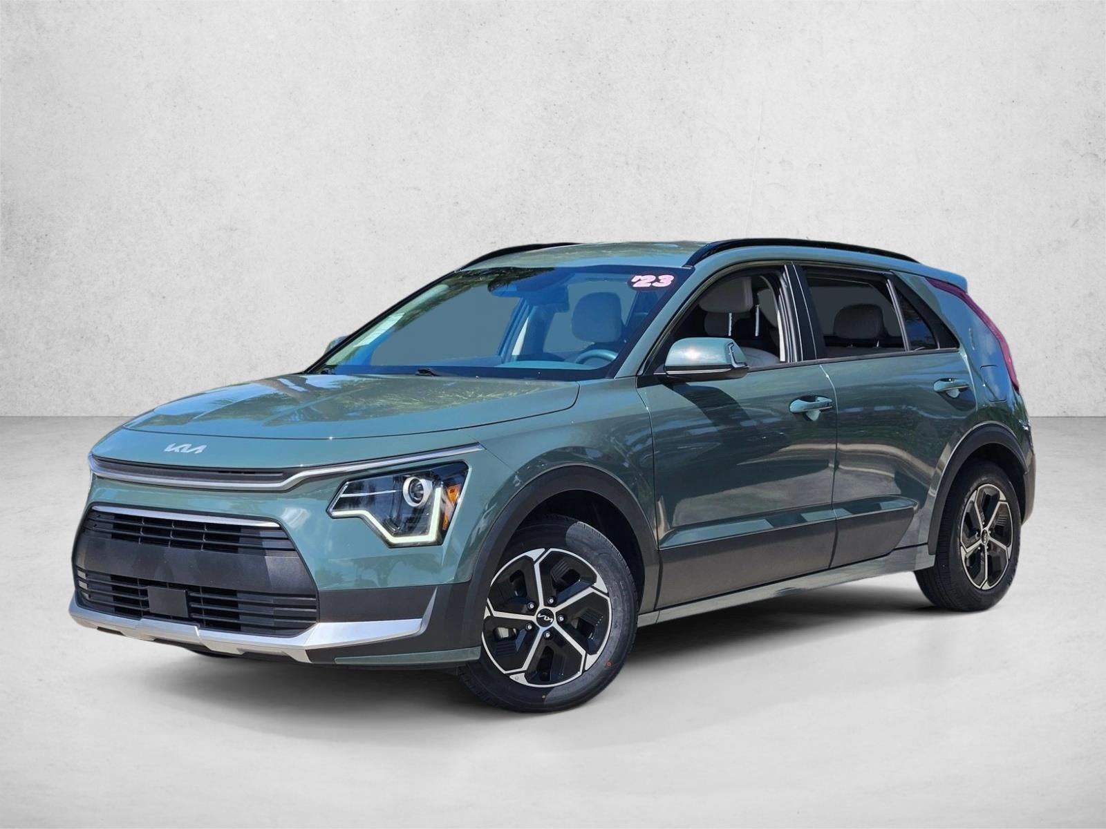 2023 Kia Niro EX FWD