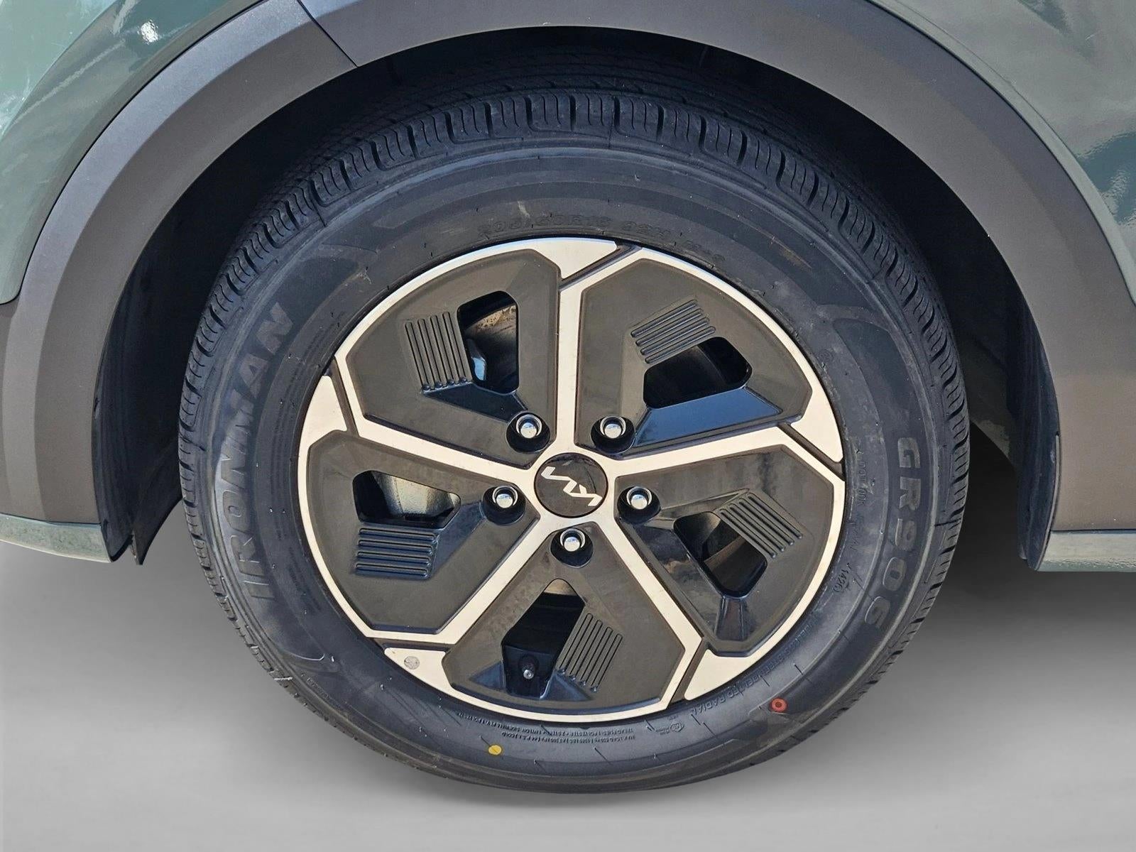 2023 Kia Niro EX FWD