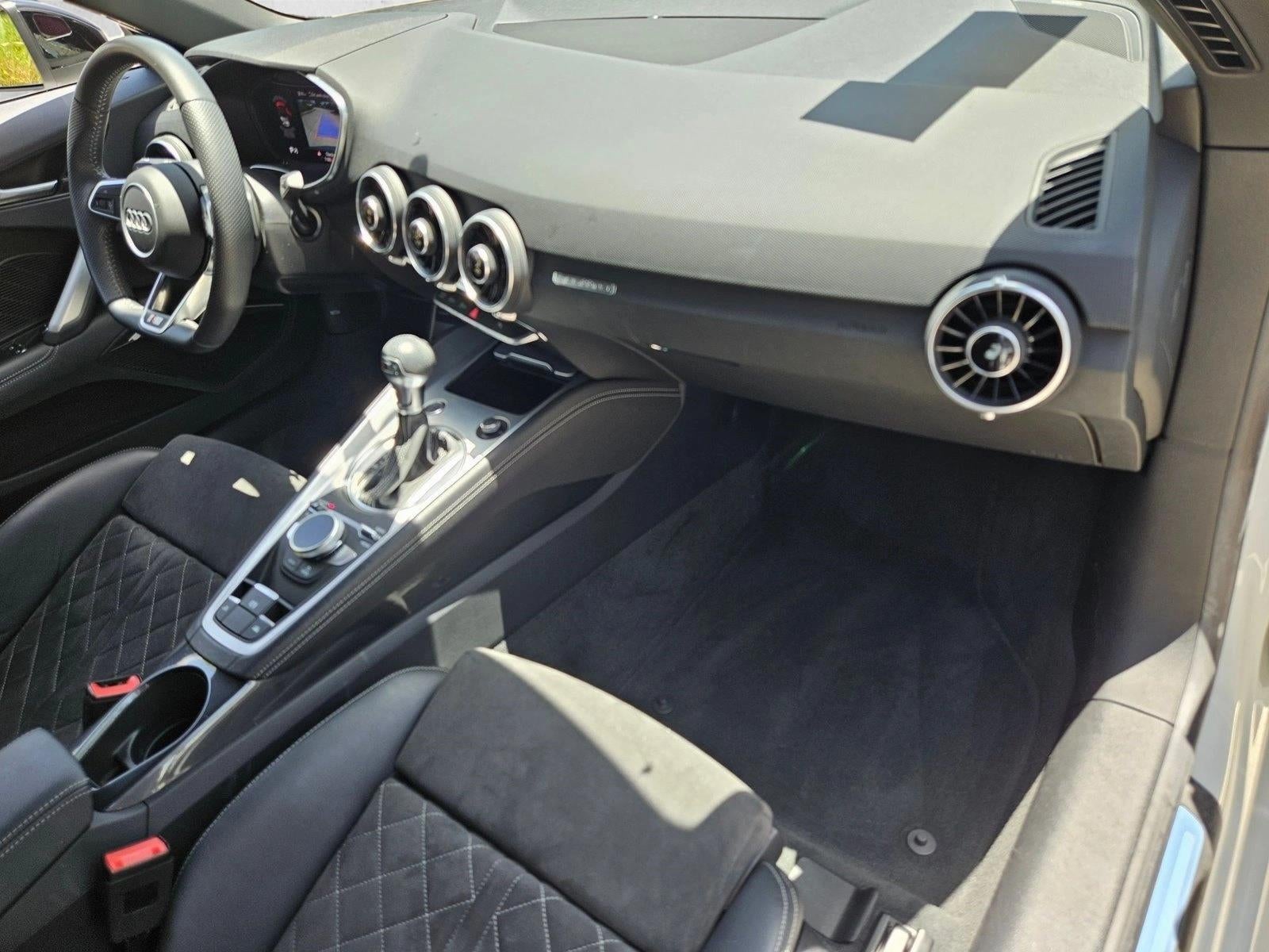 2023 Audi TT Roadster 45 TFSI quattro