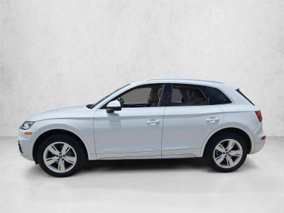 2019 Audi Q5 Premium Plus 45 TFSI quattro