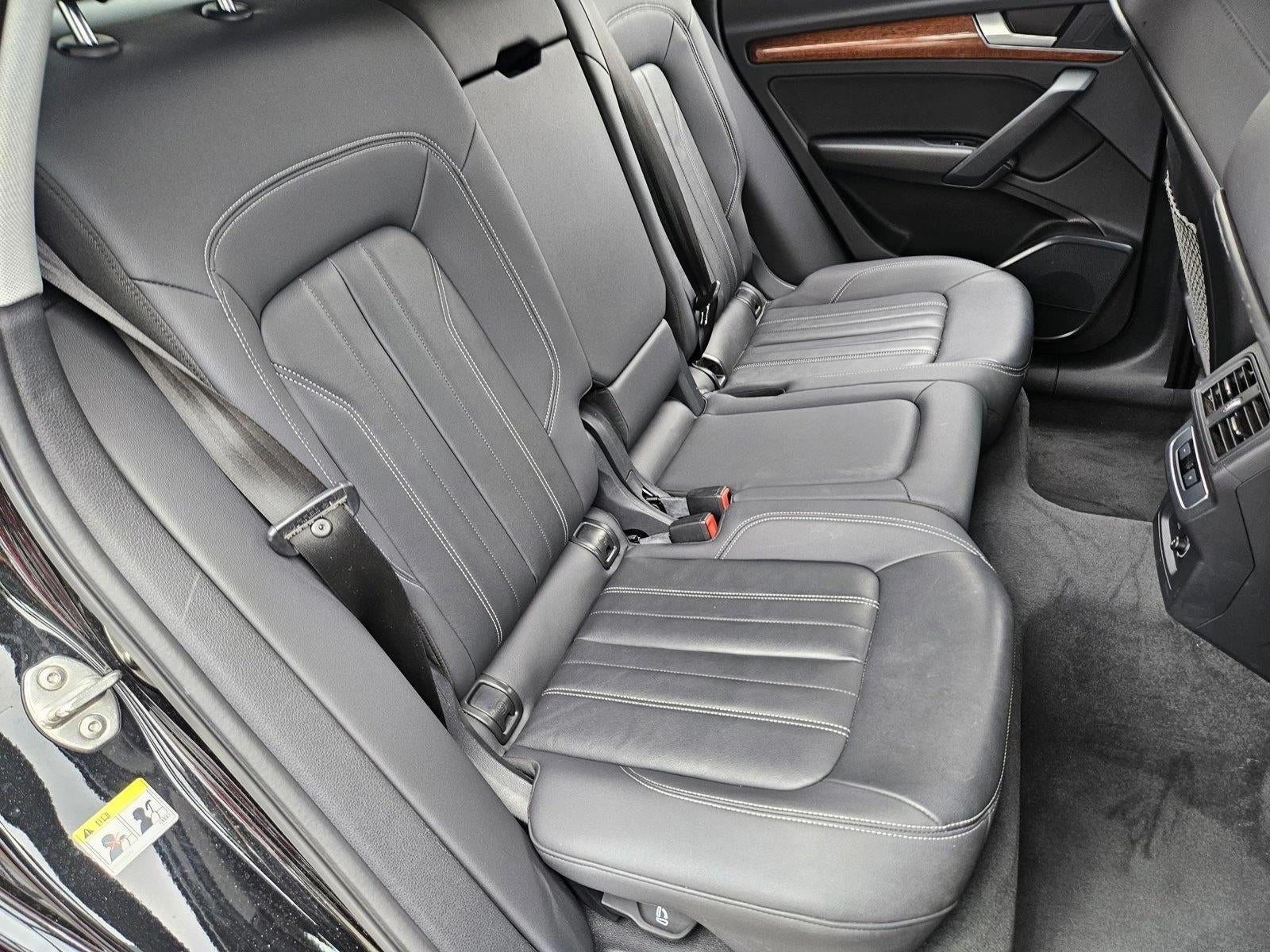 2022 Audi Q5 S line Premium 45 TFSI quattro